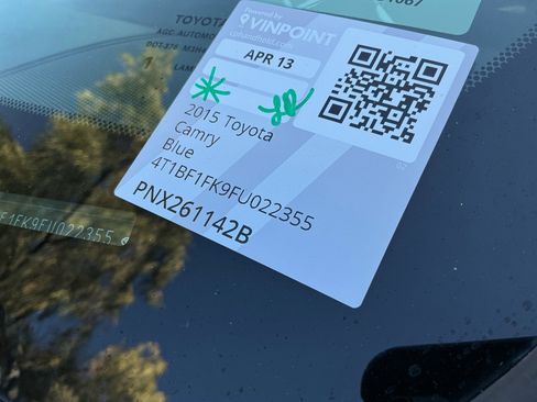 Used 2015 Toyota Camry SE image 23