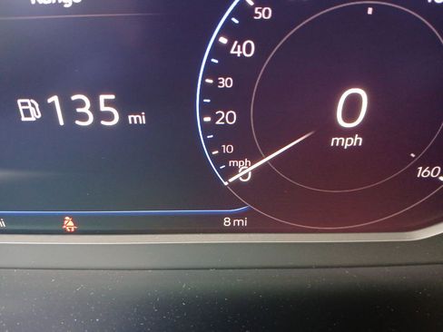 New 2025 Volkswagen Taos SEL image 16