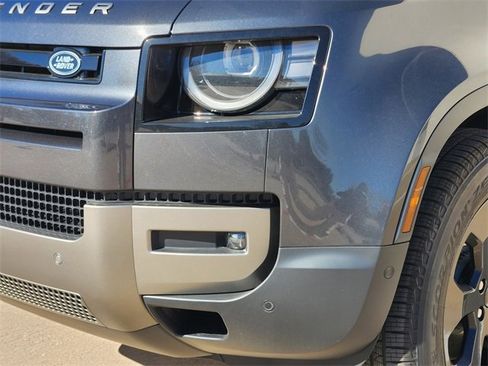 New 2026 Land Rover Defender 110 S image 5