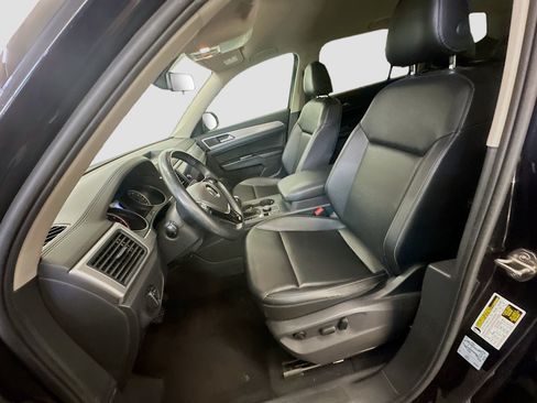 Used 2019 Volkswagen Atlas SE AWD/4WD image 13