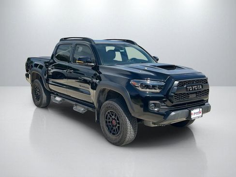 Used 2023 Toyota Tacoma TRD Pro AWD/4WD image 3