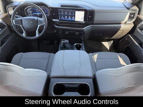 Used 2025 Chevrolet Silverado 1500 RST w/ Convenience Package II RWD image 11