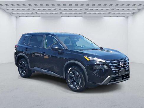 Used 2024 Nissan Rogue SV FWD image 1