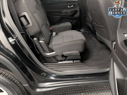 Used 2023 Chevrolet Traverse LT FWD image 32