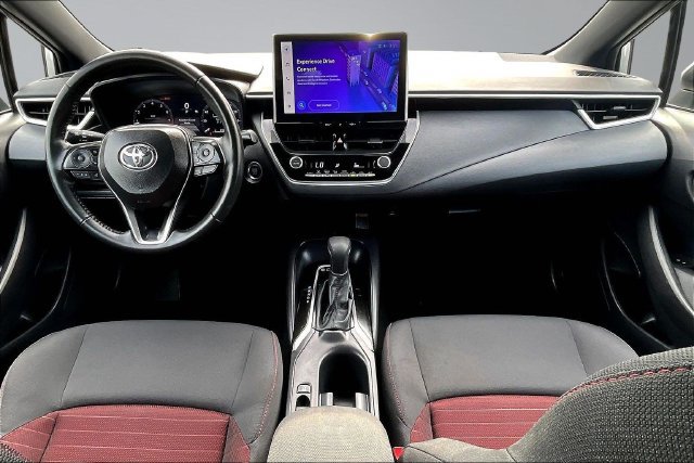 Used 2026 Toyota Corolla SE w/ SE Package FWD image 7