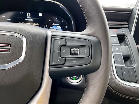 Used 2022 GMC Yukon SLT w/ SLT Premium Package image 48