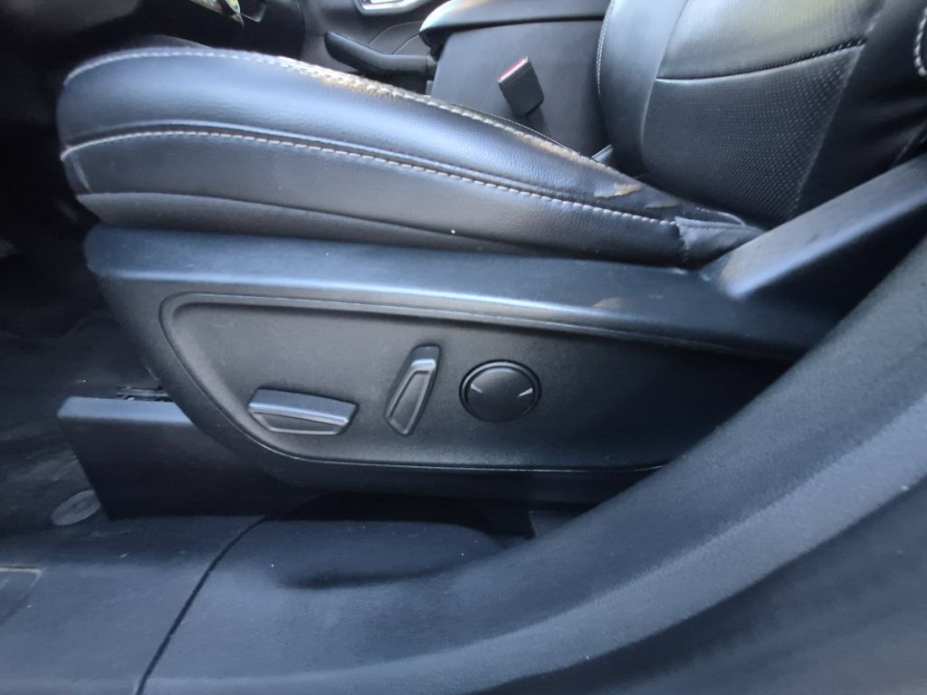 Used 2021 Ford Escape SEL AWD/4WD image 21
