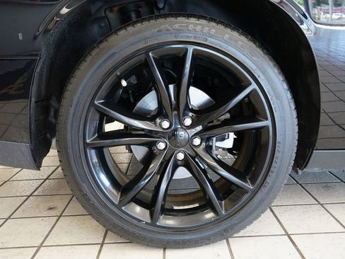 Used 2016 Dodge Challenger R/T Plus RWD image 54