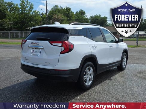 Used 2023 GMC Terrain SLE w/ Driver Convenience Package AWD/4WD image 7