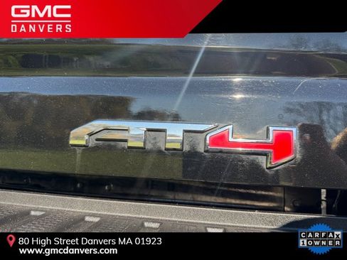 Used 2024 GMC Sierra 2500 AT4 w/ AT4 Premium Plus Package image 9