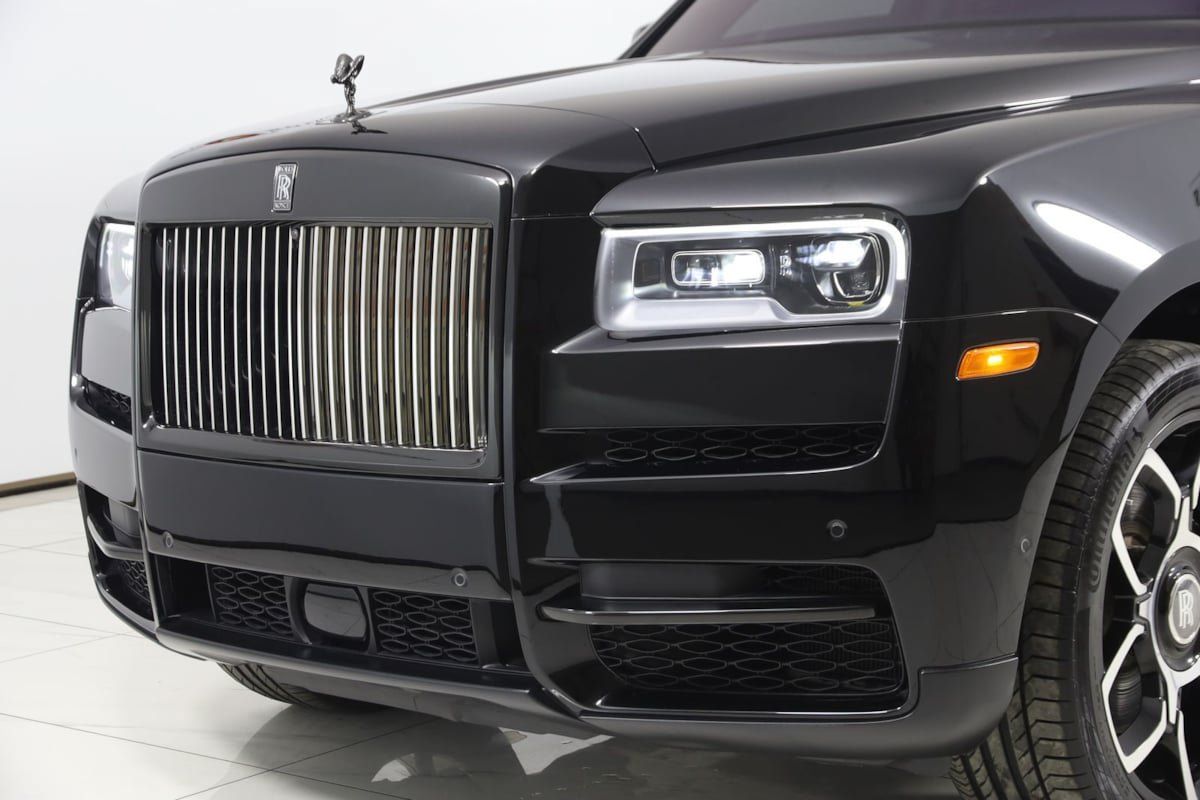 Used 2024 Rolls-Royce Cullinan Black Badge AWD/4WD image 97