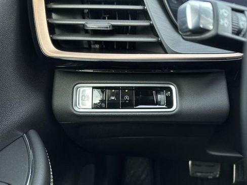 New 2026 Buick Envision Sport Touring AWD/4WD image 18
