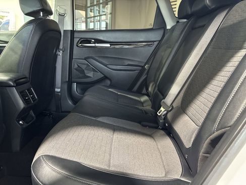 Used 2023 Kia Seltos S image 21