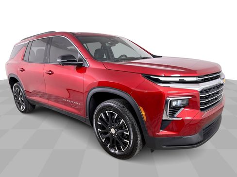 New 2026 Chevrolet Traverse LT w/ Sun and Wheel Package image 38