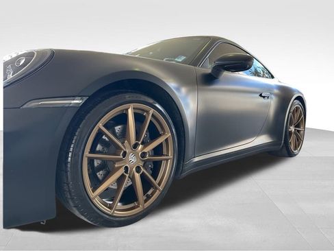 Used 2021 Porsche 911 Carrera image 16