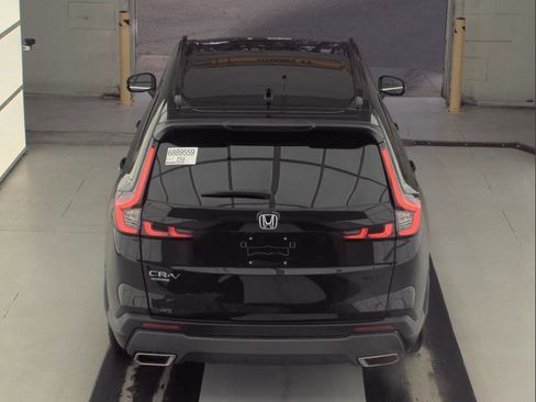 Used 2025 Honda CR-V Sport image 5