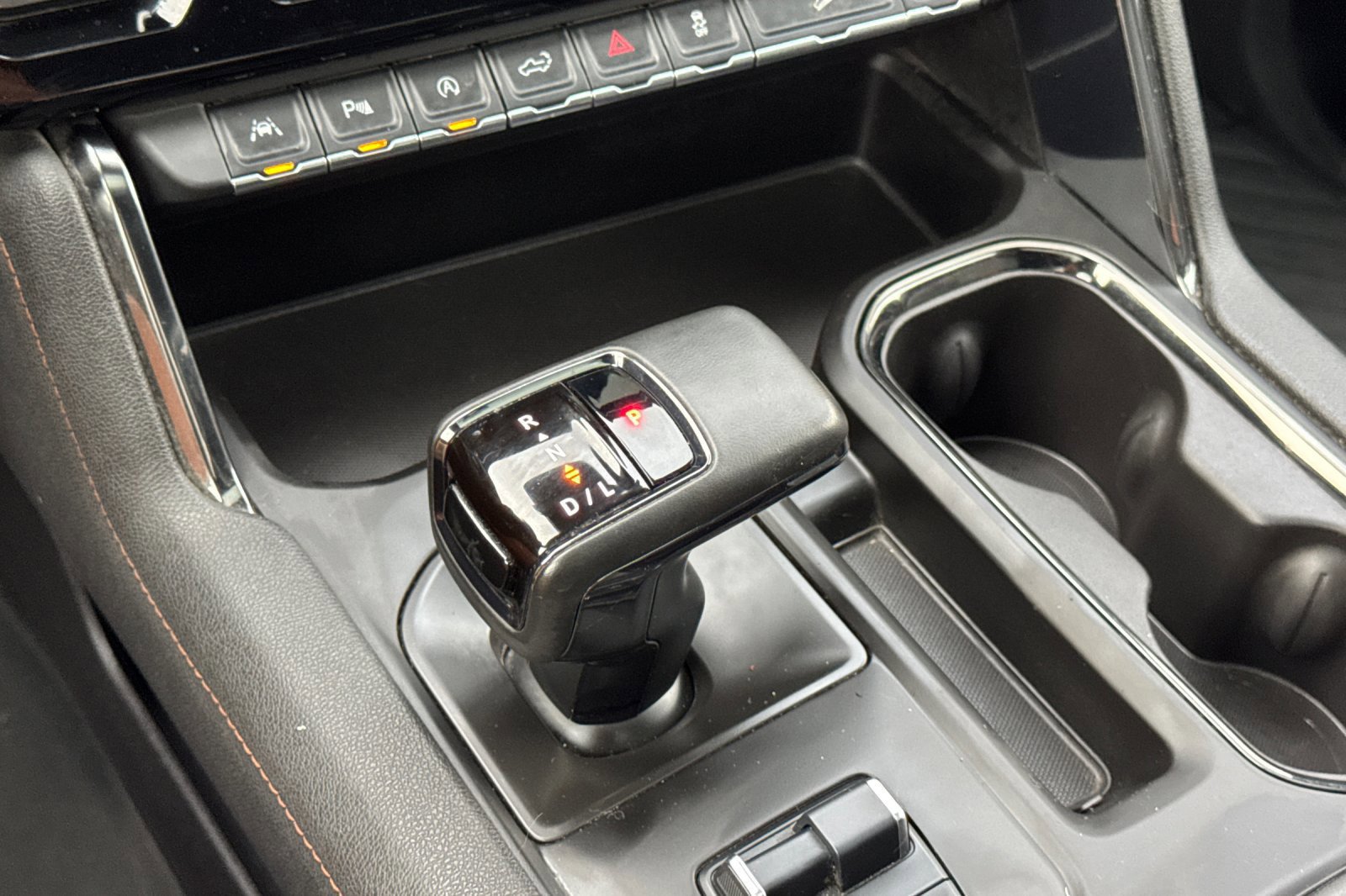 Used 2024 GMC Sierra 1500 AT4 w/ AT4 Premium Package AWD/4WD image 21