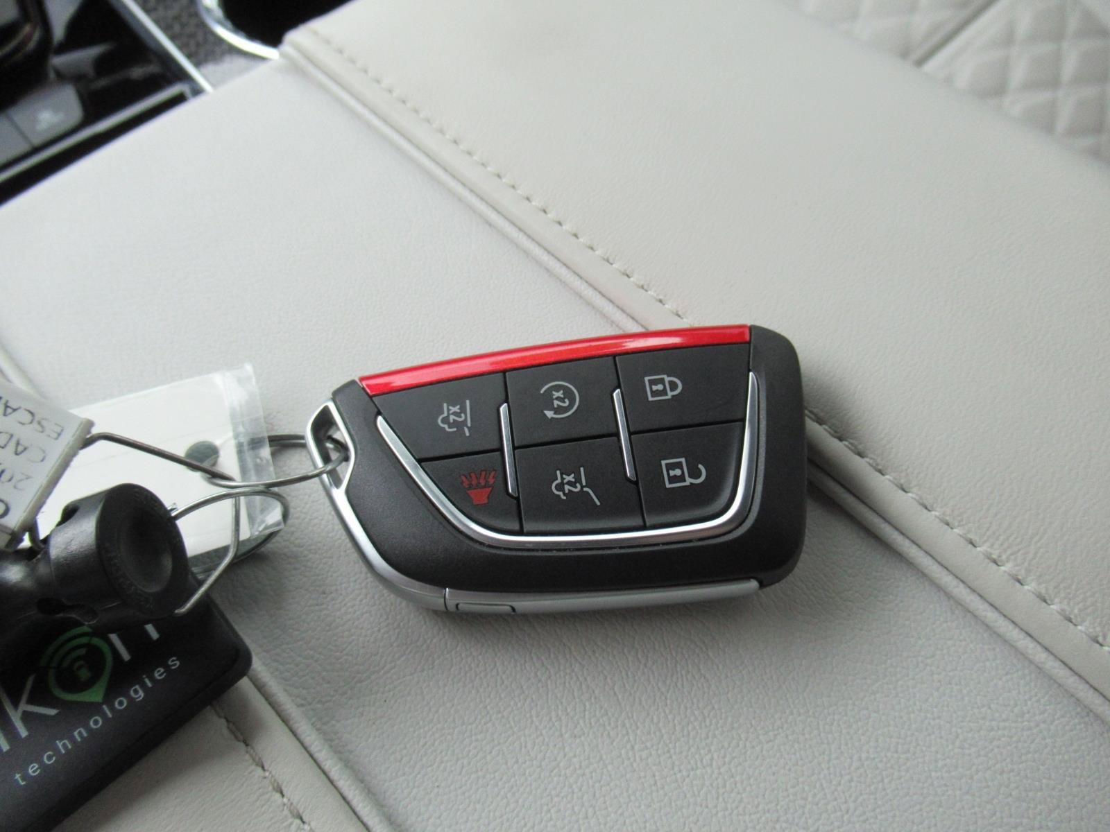 Certified 2025 Cadillac Escalade V AWD/4WD image 34