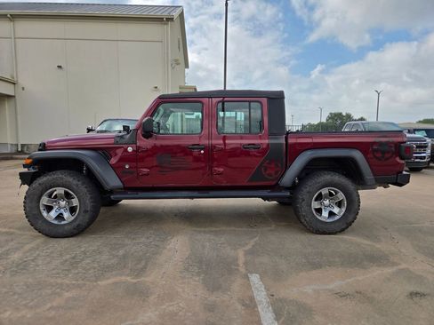 Used 2021 Jeep Gladiator Sport w/ Trailer Tow Package AWD/4WD image 8