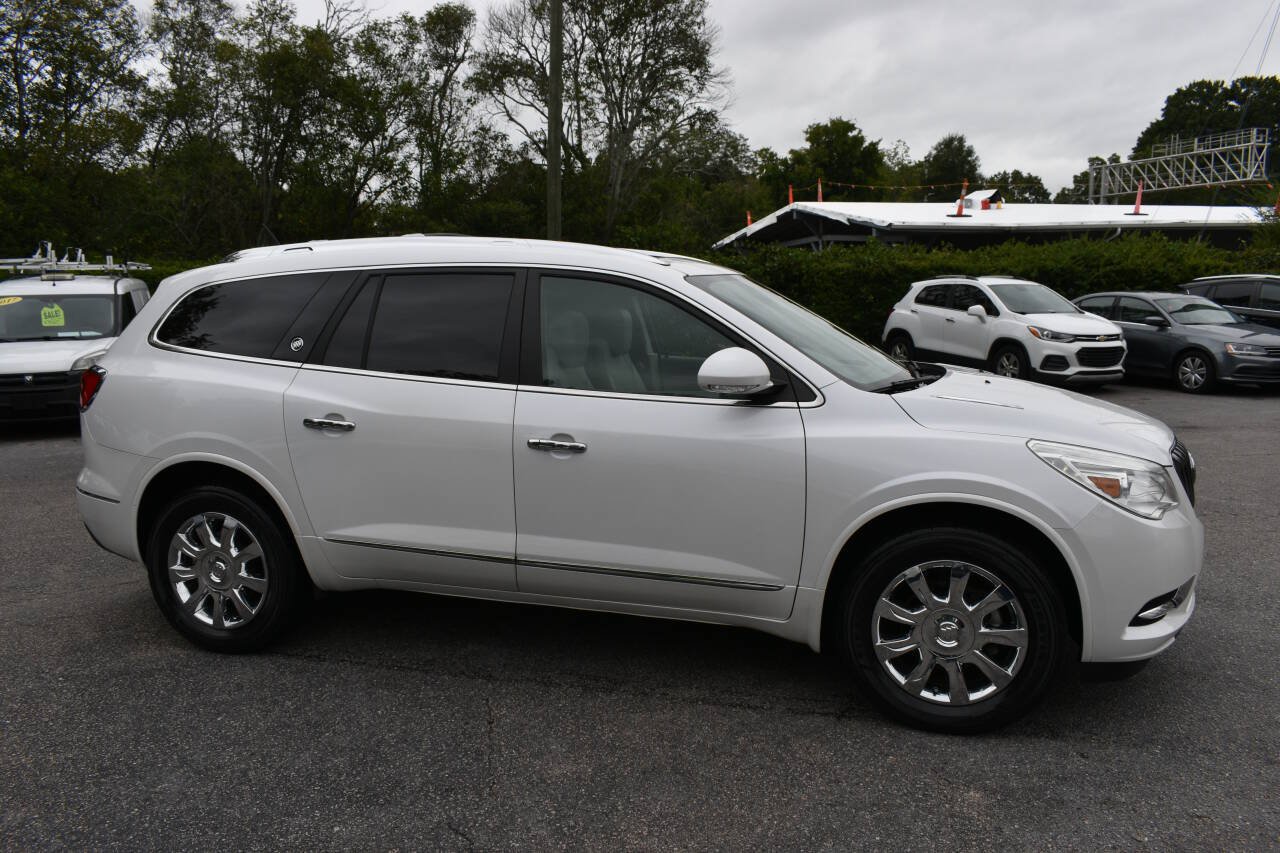Used 2017 Buick Enclave Leather FWD image 45
