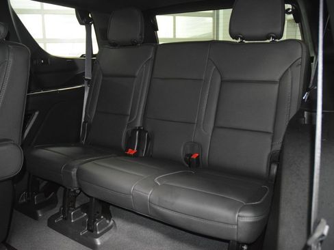 Used 2024 GMC Yukon Denali AWD/4WD image 45