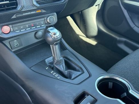 Used 2025 Ford Mustang Convertible RWD image 22