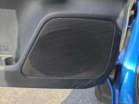 Used 2016 Toyota Tacoma TRD Sport image 14