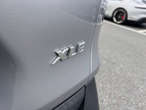 Used 2021 Toyota RAV4 XLE FWD image 33
