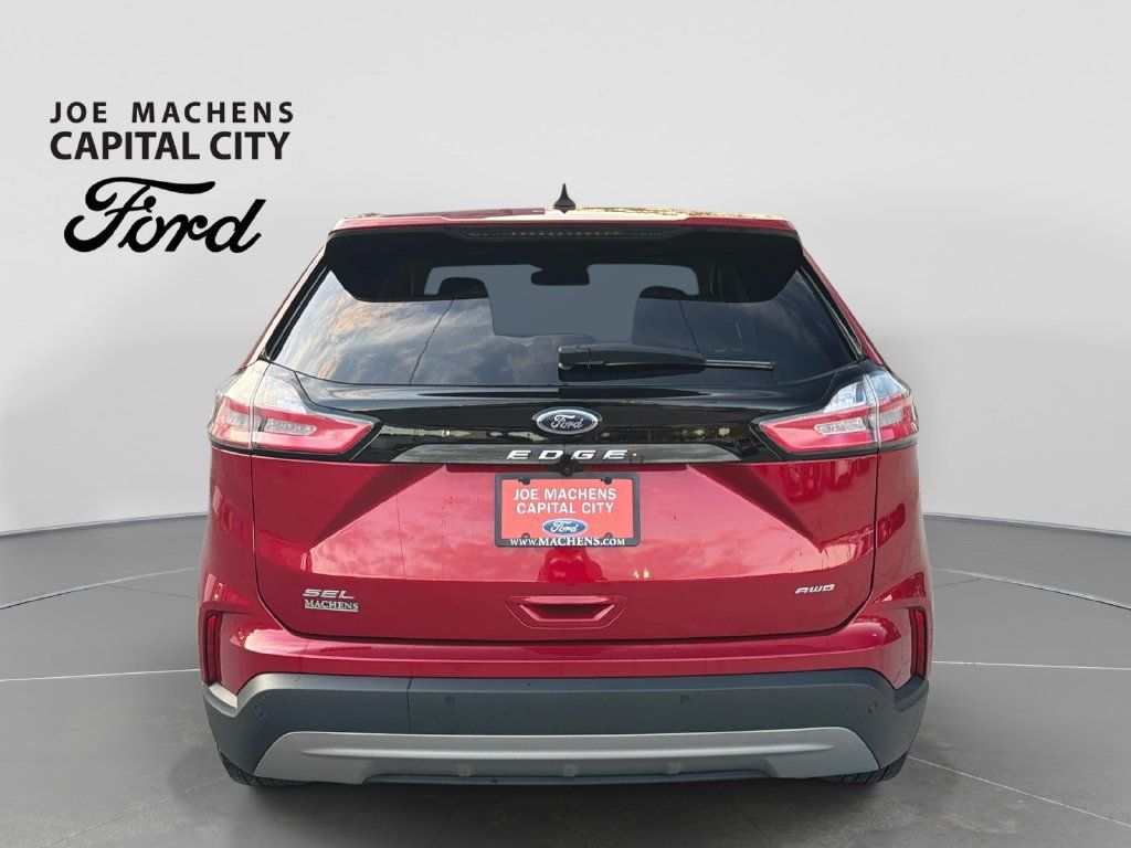 Used 2024 Ford Edge SEL w/ Convenience Package AWD/4WD image 6