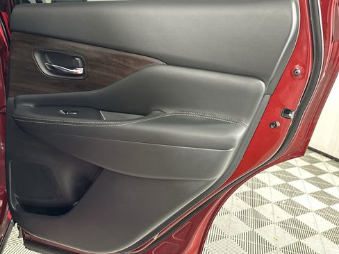 Used 2023 Nissan Murano Platinum w/ Cargo Package image 36