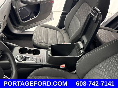 Certified 2024 Ford Escape Active AWD/4WD image 20