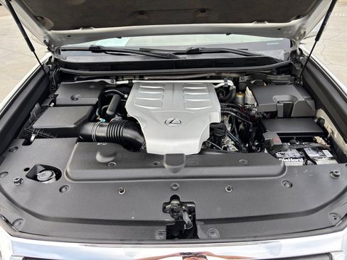 Used 2014 Lexus GX 460 image 10