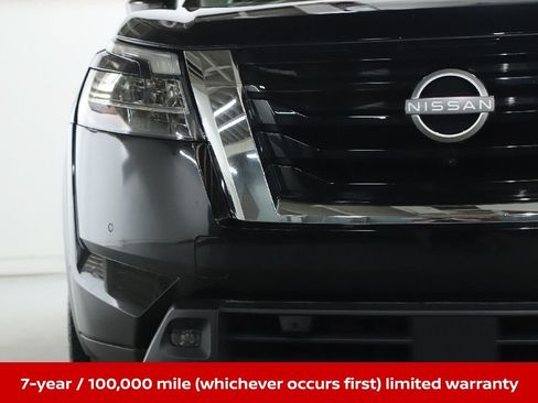 Certified 2023 Nissan Pathfinder SL w/ SL Premium Package AWD/4WD image 9