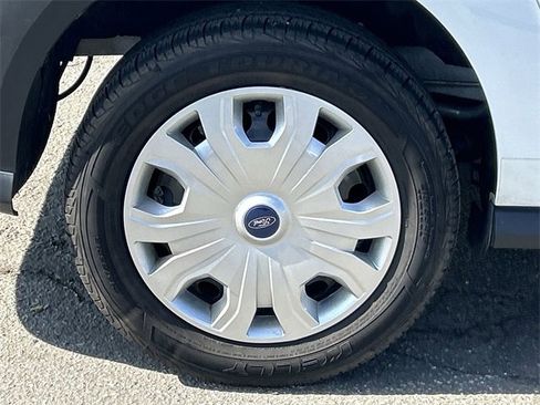 Used 2022 Ford Transit Connect XL image 13