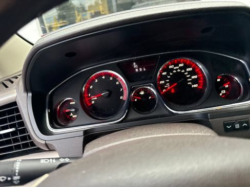 Used 2016 GMC Acadia Denali AWD/4WD image 16