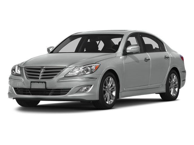 Used 2013 Hyundai Genesis 3.8 RWD image 4