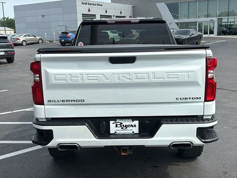 Used 2020 Chevrolet Silverado 1500 Custom w/ Custom Value Package AWD/4WD image 27