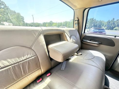 Used 1999 Ford F350 2WD Crew Cab DRW Super Duty image 32