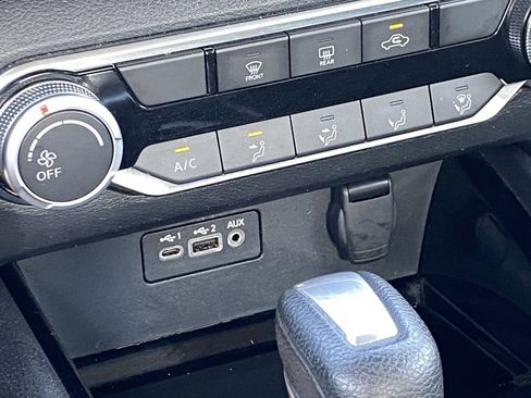 Certified 2024 Nissan Altima 2.5 SV FWD image 21