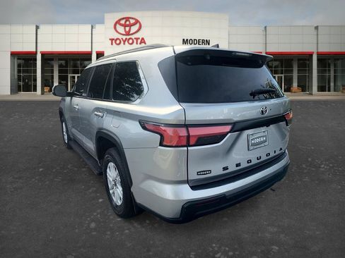 Certified 2025 Toyota Sequoia SR5 AWD/4WD image 6