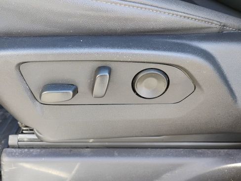 Used 2025 Chevrolet Silverado 2500 LT w/ Trail Boss Package image 26