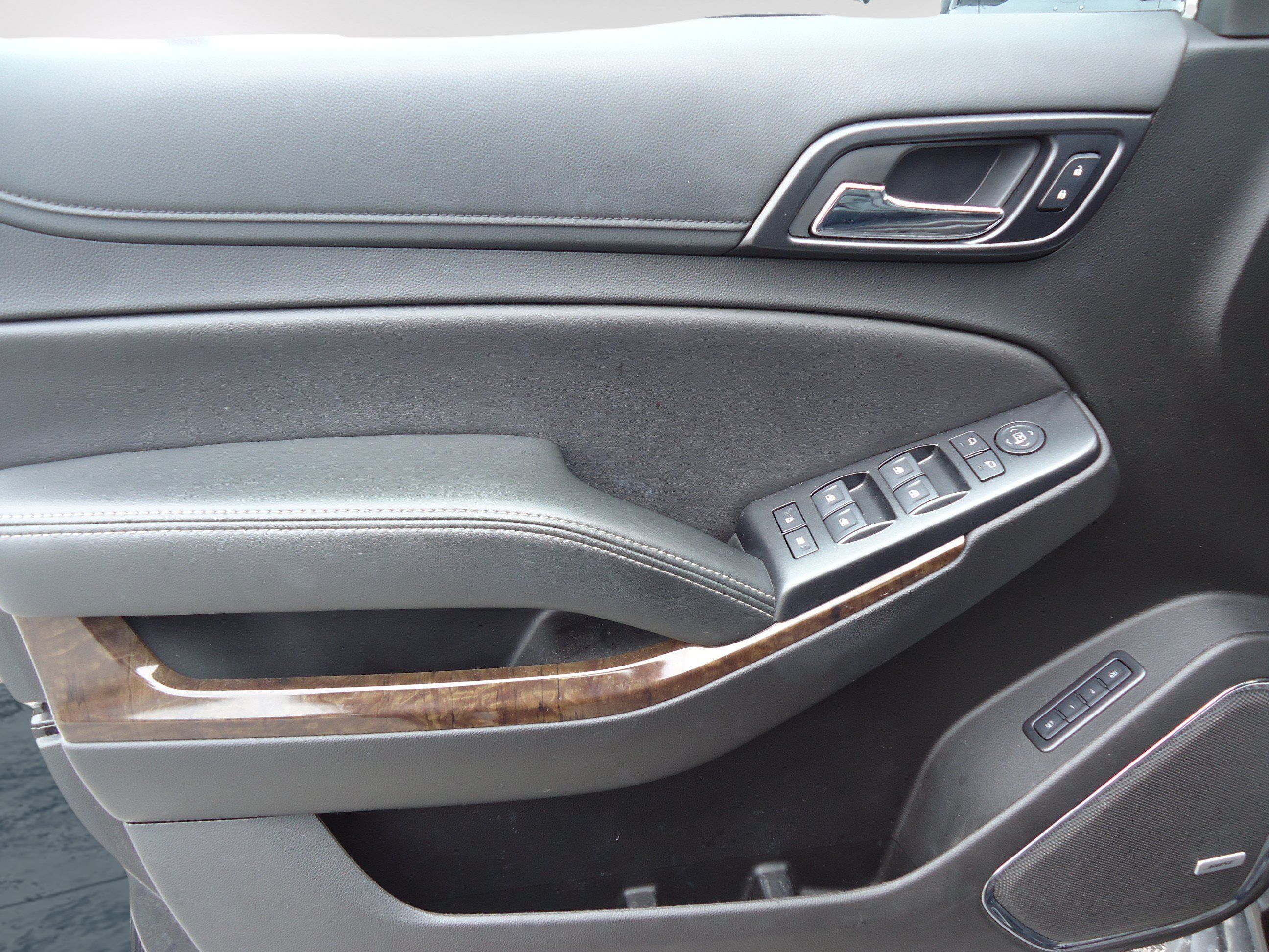 Used 2019 Chevrolet Tahoe LT AWD/4WD image 21