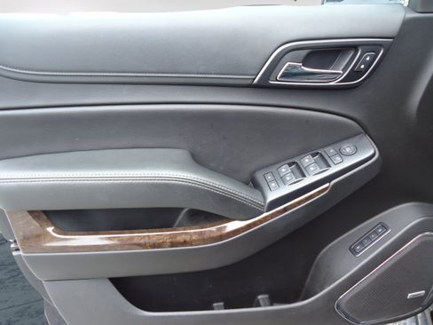 Used 2019 Chevrolet Tahoe LT AWD/4WD image 21