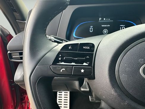 Used 2025 Hyundai Elantra Sport image 15