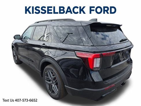 New 2026 Ford Explorer ST-Line w/ ST-Line Street Pack image 5