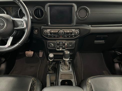 Used 2021 Jeep Wrangler Unlimited Sahara image 16