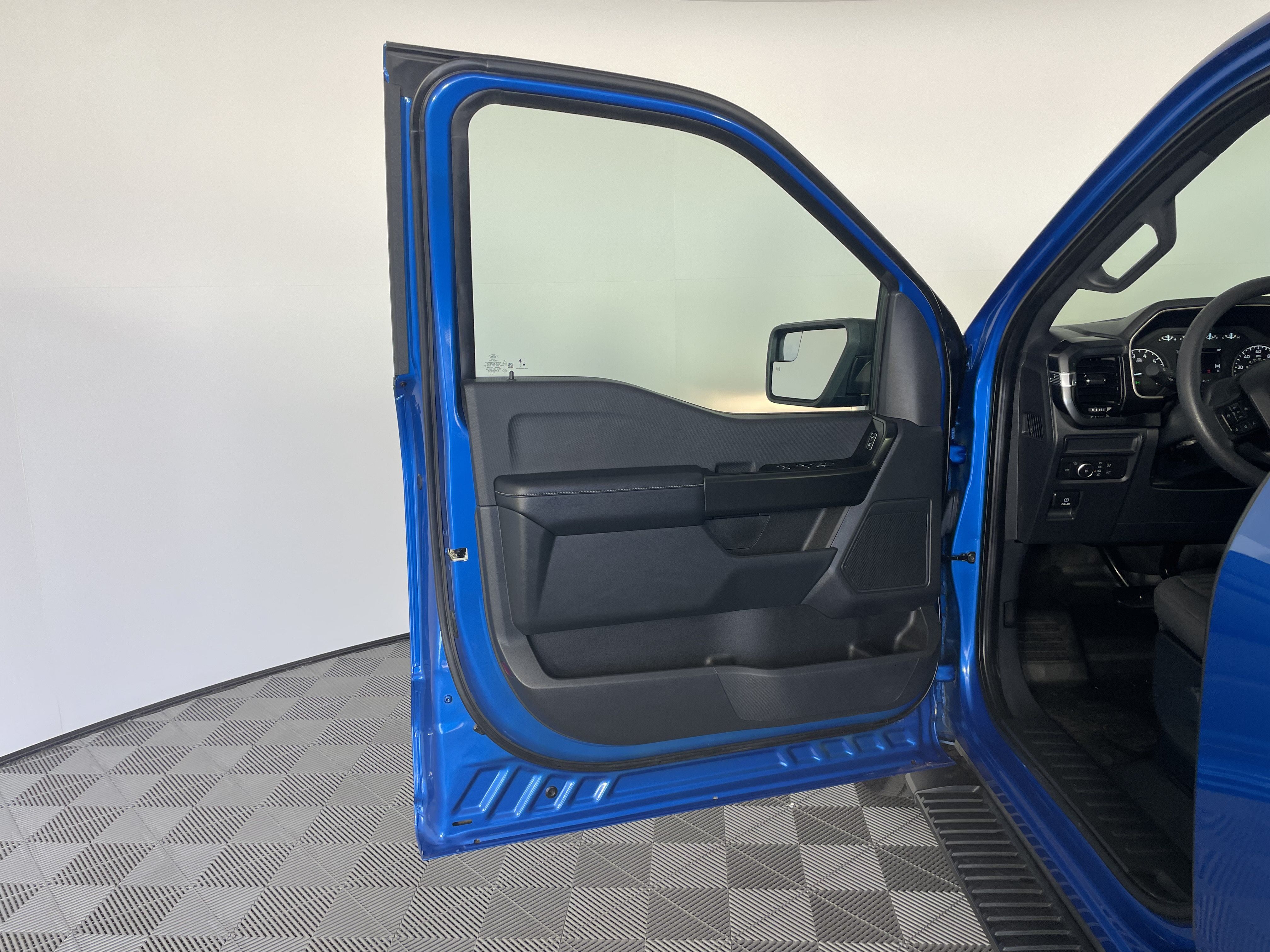 Used 2021 Ford F150 XL w/ STX Appearance Package AWD/4WD image 10