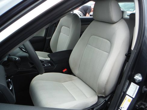 Used 2023 Honda Civic LX image 23