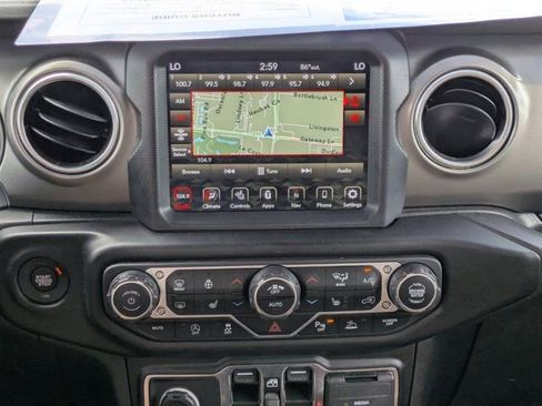 Used 2021 Jeep Wrangler Unlimited Rubicon image 18