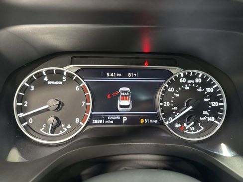Used 2023 Nissan Rogue SV FWD image 23